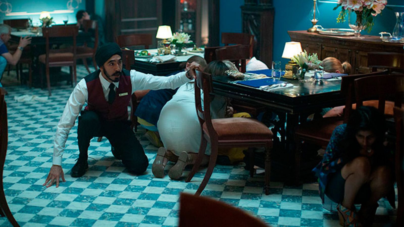 RTVE.es estrena el tráiler, en castellano, de 'Hotel Bombay'