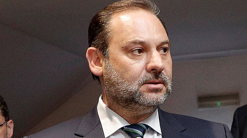 Ábalos responde al PP: "Si tienen alternativa de Gobierno, que la presenten, si no, que dejen que haya Gobierno" - La tarde en 24h | Ver