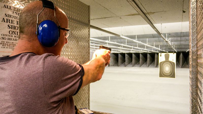 Armas contra el miedo a las armas: "Los hispanos somos ahora el blanco"