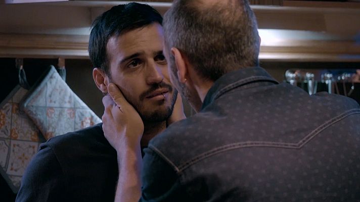 Servir y proteger - Luis anima a su hermano Ricky en Servir y Proteger