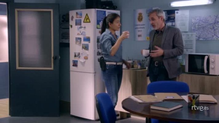  - Elías, Nacha y Toni en Servir y Proteger