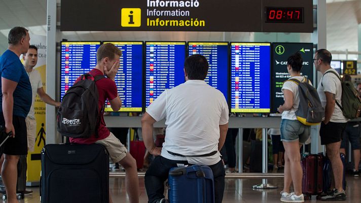 Informativo 24h - Normalidad en el inicio de la huelga de vigilantes en el aeropuerto Josep Tarradellas - El Prat de Barcelona