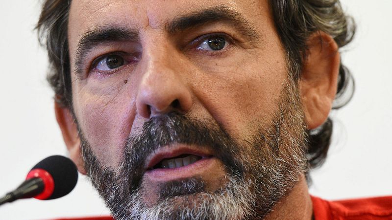 El fundador de Open Arms: "Ningún político evitará que protejamos la vida humana en el mar" | Ver