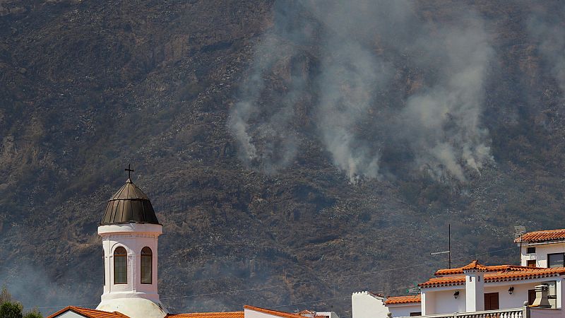 Logran contener el fuego de Gran Canaria en un perímetro de seguridad de 23 kilómetros