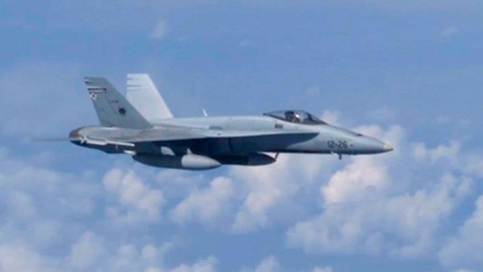 Moscú asegura haber interceptado un F-18 de la OTAN que se acercó al avión del ministro de Defensa ruso