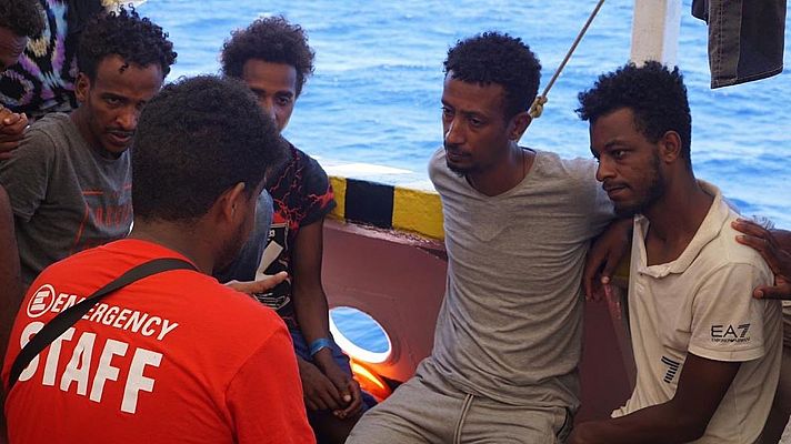 Telediario 1 - Miembros de la UE con el apoyo de Bruselas, negocian para buscar una solución a la crisis del Open Arms