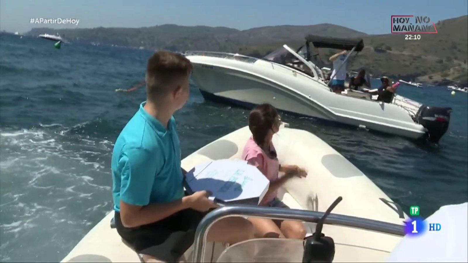 Pedimos una paella para llevar, ¿a un barco?