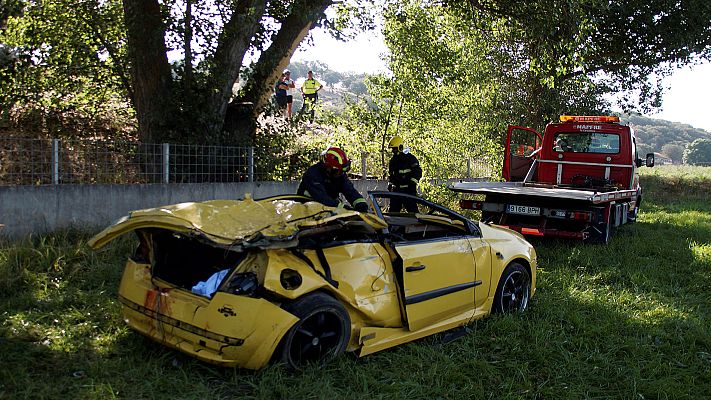 Telediario 1 - Los contraanálisis confirman que el conductor del accidente en el que murieron cuatro jóvenes había consumido alcohol y drogas
