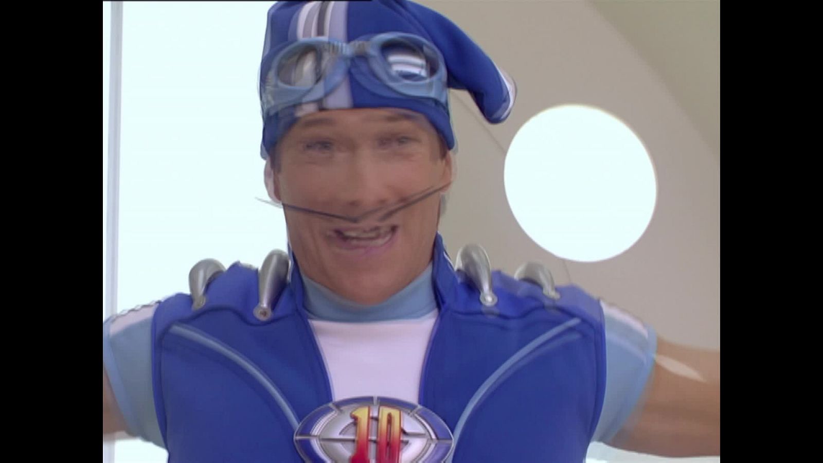 Pies locos-locos - Lazy Town | Ver