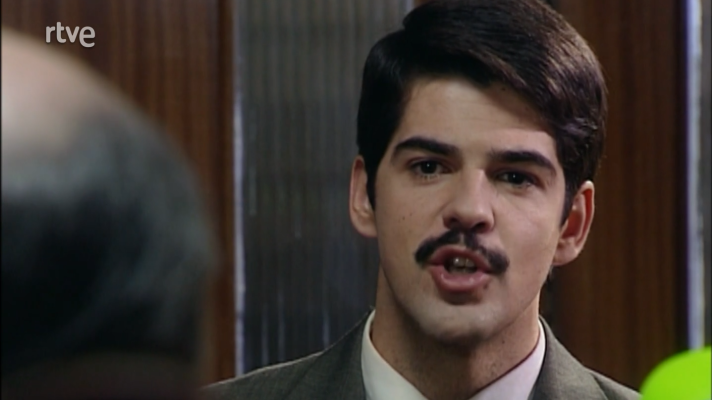 Amar en tiempos revueltos - ¿Quién mató a Hopólito...- 2ª parte