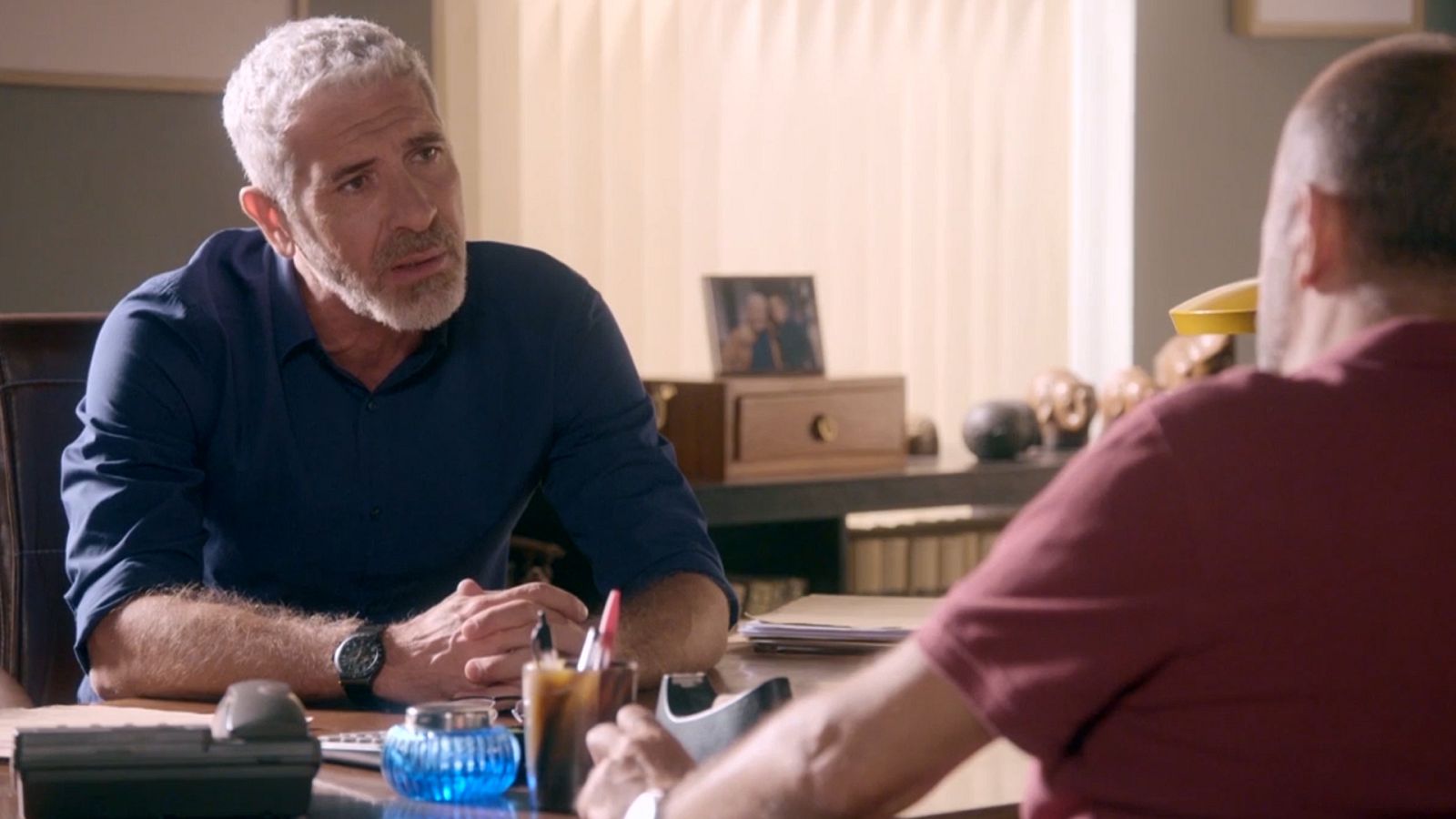 Eladio le cuenta a Quintero la oferta de Mercader