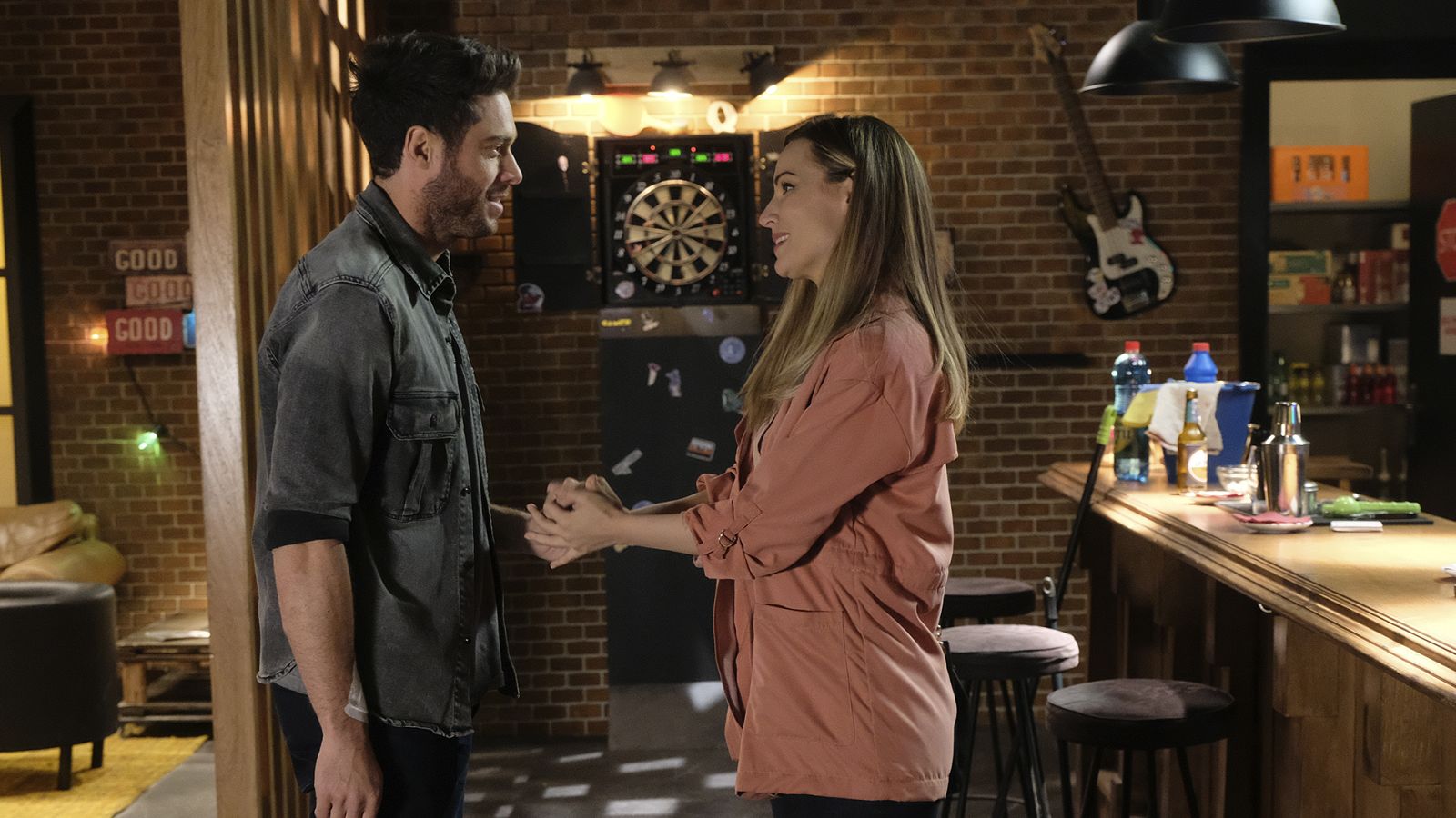 Álvaro llama Silvia a Sara en la serie