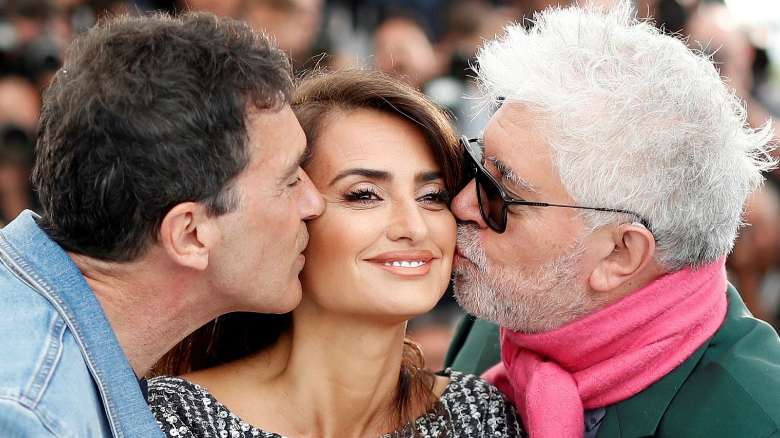 Corazón -  "Dolor y gloria", "Buñuel en el laberinto de las tortugas" y "Mientras dure la guerra", preseleccionadas para los Oscars