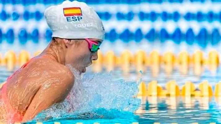Telediario 1 - Alba Vázquez bate el récord del mundo junior de 400 estilos