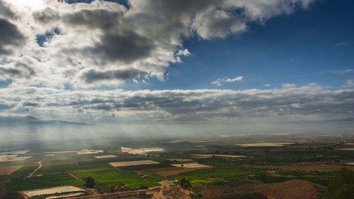 El tiempo - Chubascos y tormentas que podrían ser localmente fuertes en el sudeste peninsular