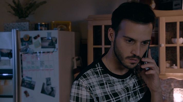 Servir y proteger - Ricky descubre un dato muy inquietante