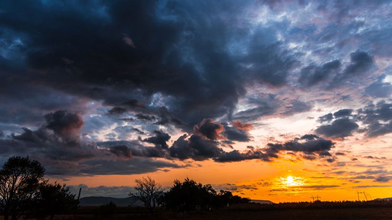 Posibilidad de tormentas fuertes en el sur de Cataluña - Ver ahora
