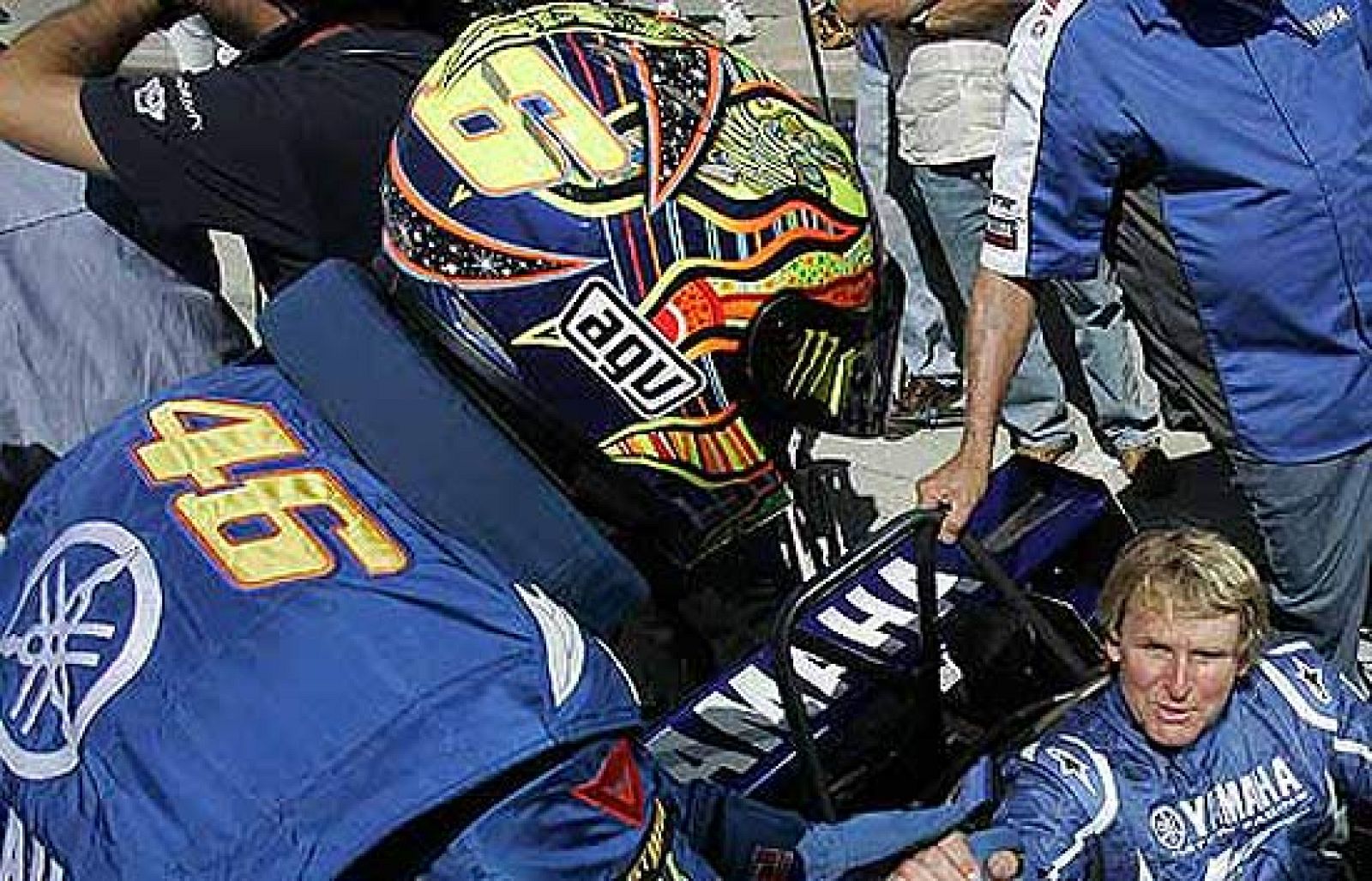 A falta de motos... Superkarts | Ver