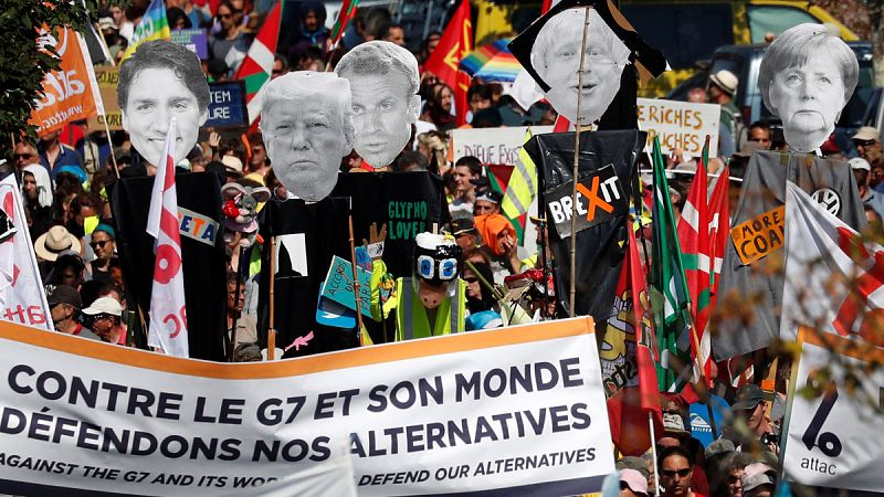 Cumbre del G7: Una multitudinaria y pacífica marcha contra el G7 alerta de los "daños sociales y ecológicos" de la "ofensiva neoliberal" | Ver
