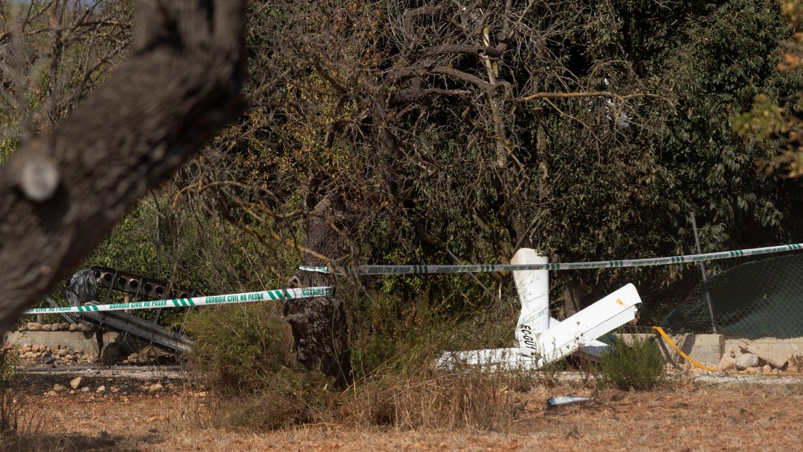 Siete muertos en una colisión aérea entre un helicóptero y un ultraligero