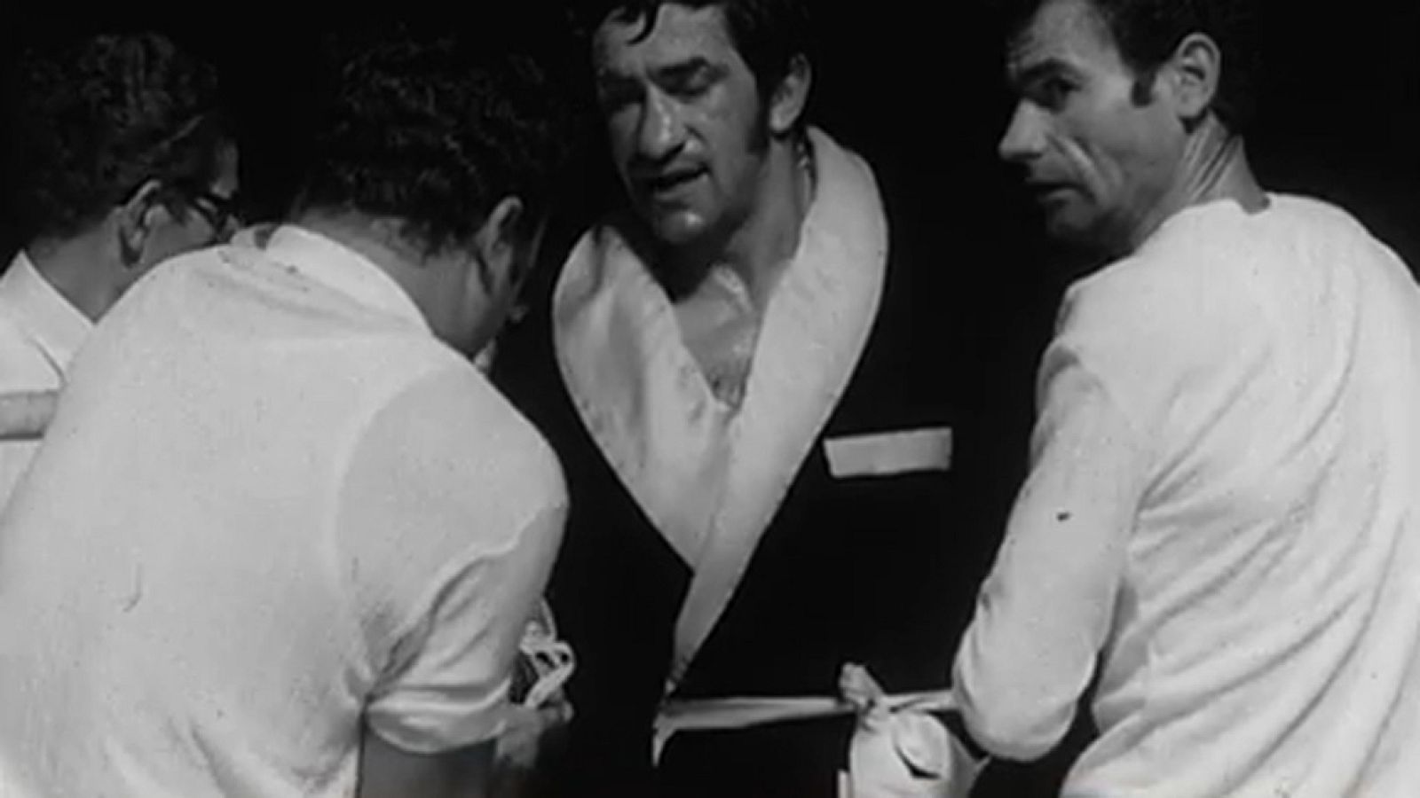 El boxeo, un deporte que ha estado contra las cuerdas