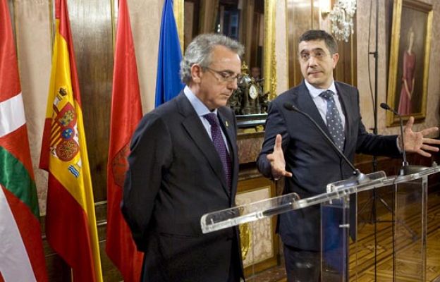  - López y Sanz reanudan relaciones