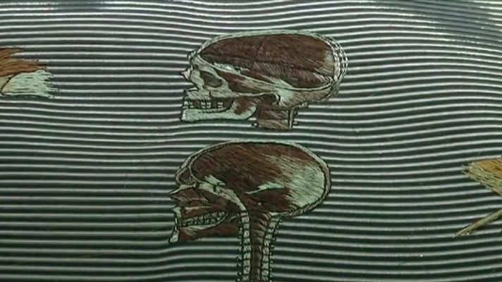 Telediario 1 - Jorge Lizarazo, un original diseñador que hace arte con fibras y tejidos