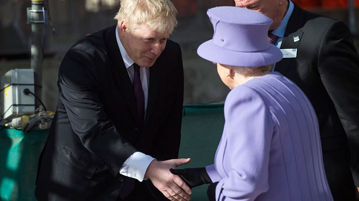 Informativo 24h - La reina Isabel II ha aprobado la suspensión del parlamento