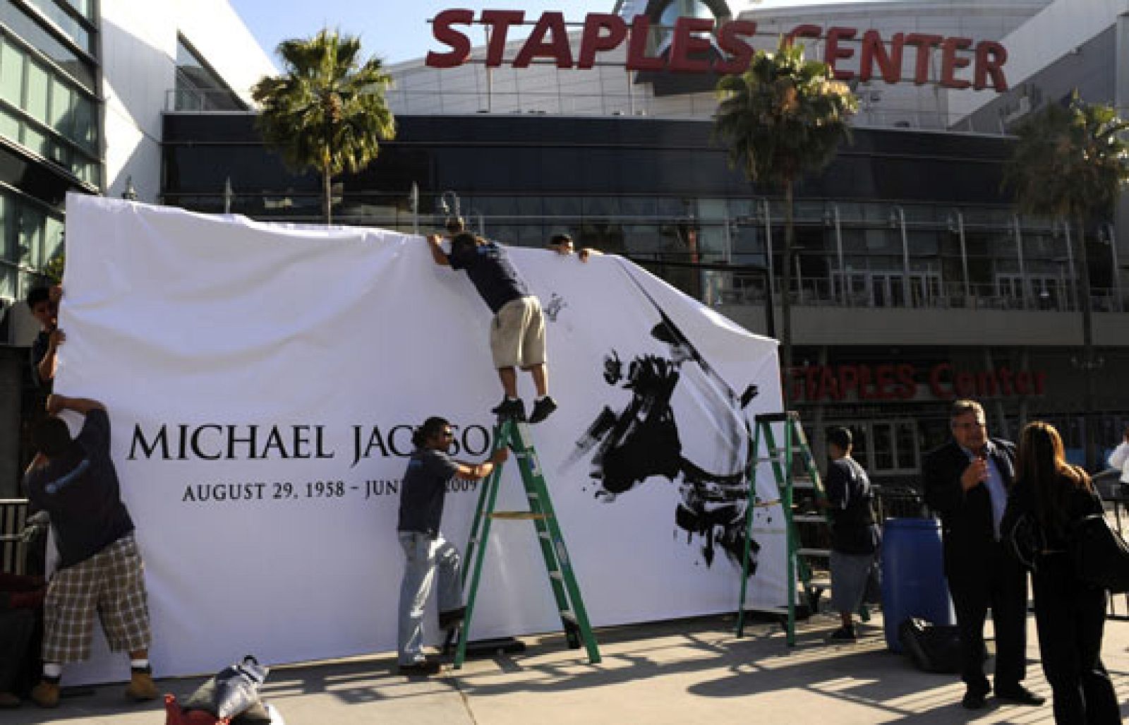 En el Staples Center de Los Angeles se celebrará el funeral de Michael Jackson | Ver