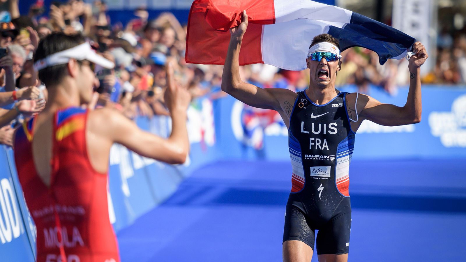 Vincent Luis, campeón mundial de triatlón; Mola plata y Gómez Noya, bronce