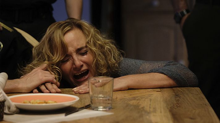 Servir y proteger - Elvira y Ricky descubren que Luis ha fallecido