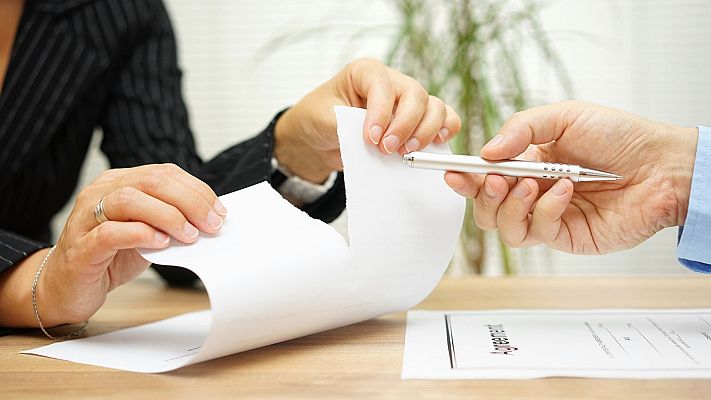 Telediario 1 - El finiquito incluye todos los pagos pendientes