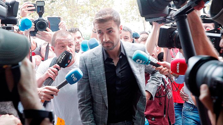 Telediario 1 - Juicio por el presunto amaño del Levante-Zaragoza, la defensa pide la nulidad y la acusación pide penas
