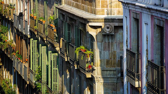 Telediario 1 - El alquiler de los pisos compartidos baja un 5% de media