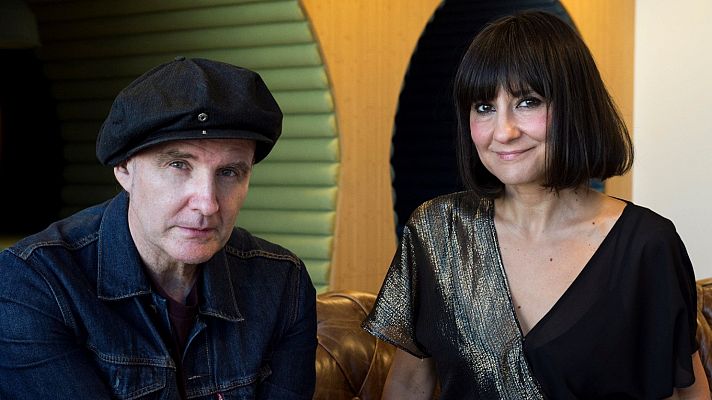 Telediario 1 - Amaral canta a la diversidad en su nuevo disco