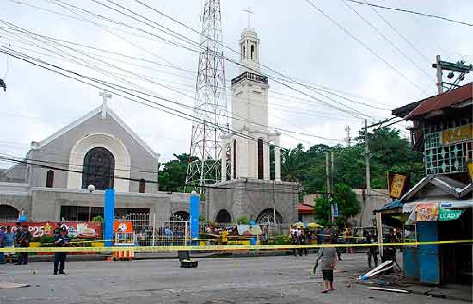 Atentado contra una catedral en Filipinas | Ver