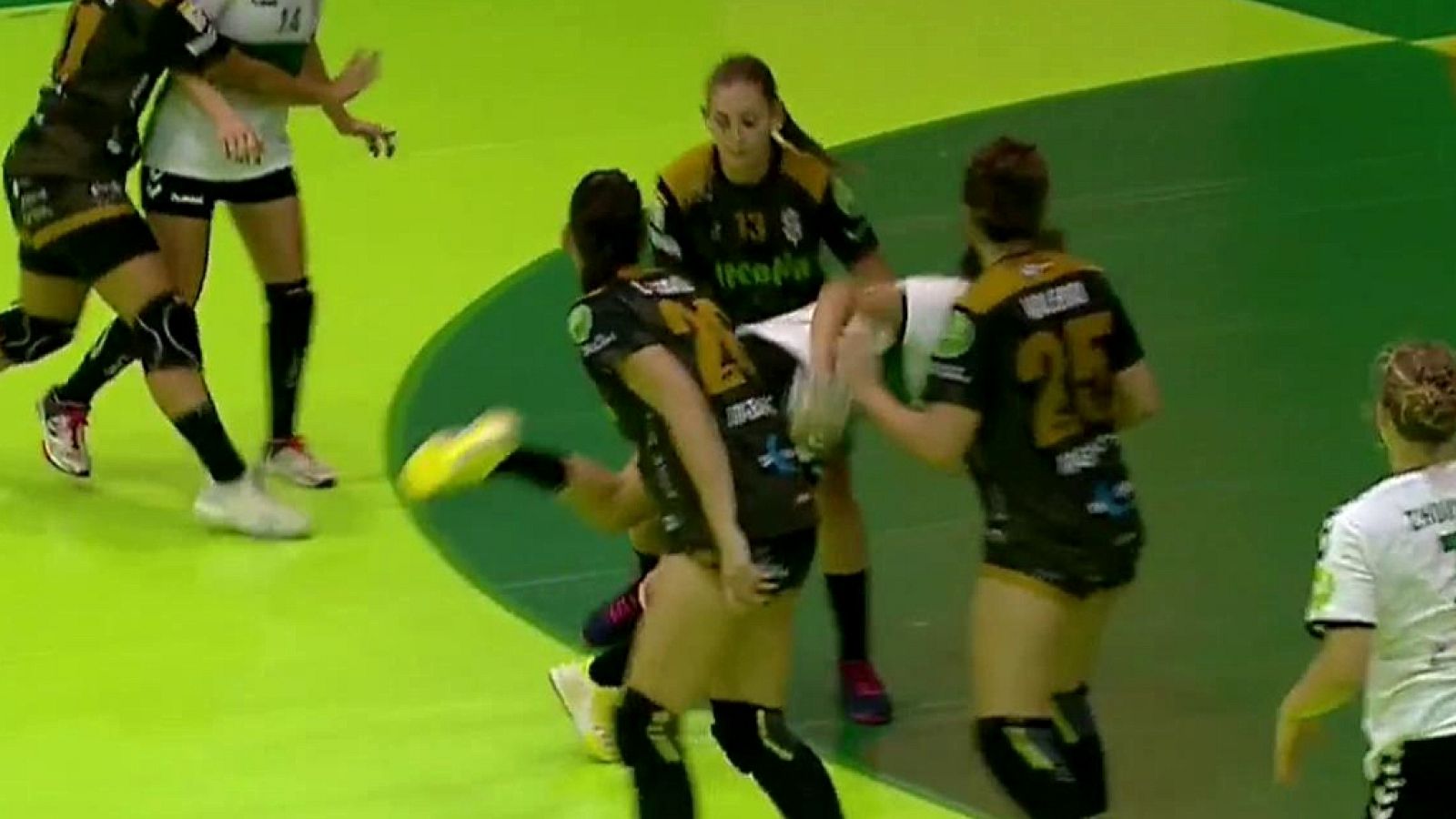 Balonmano - Liga Guerreras Iberdrola 1ª jornada: BM Elche - Mecalia At. Guardes - ver ahora