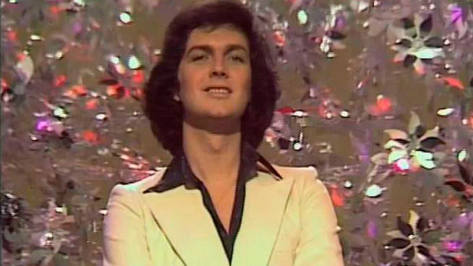 'Vivir de amor', el mayor éxito de Camilo Sesto