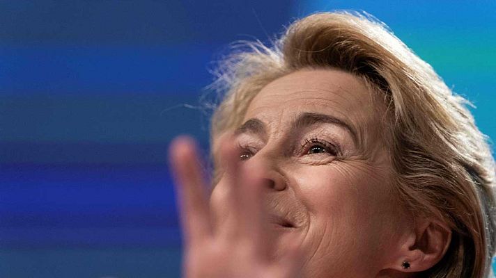 Telediario 1 - La nueva Comisión Europea apuesta por la paridad, la economía digital y el cambio climático