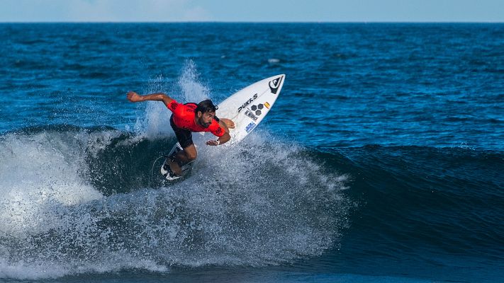 Surf - Vicente Romero y Aritz Aramburu pasan a la segunda ronda del Mundial de Surf de Japón