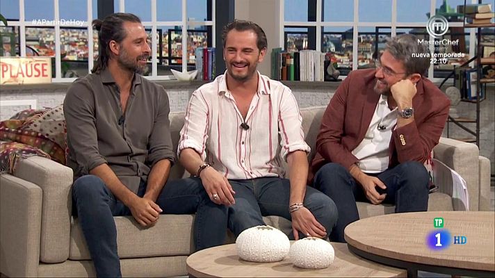 A partir de hoy - Asier Etxeandia interpreta en directo 'Simplemente perfecto