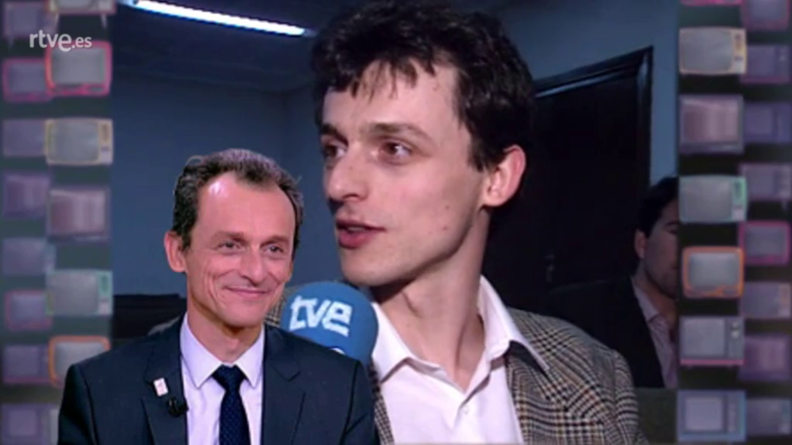 Viaje al centro de la tele - Las primeras apariciones de los políticos españoles