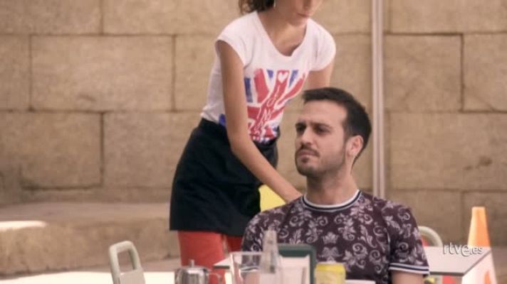 Servir y proteger - Paty echa a Ricky de La Parra