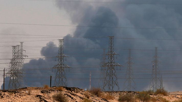 Informativo 24h - Drones dirigidos por los rebeldes hutíes de Yemen atacan dos refinerías de Aramco en Arabia Saudí
