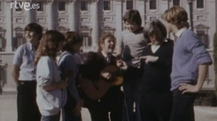 Programas y Concursos en el Archivo de RTVE - Informativo juvenil - Especial Verano Azul