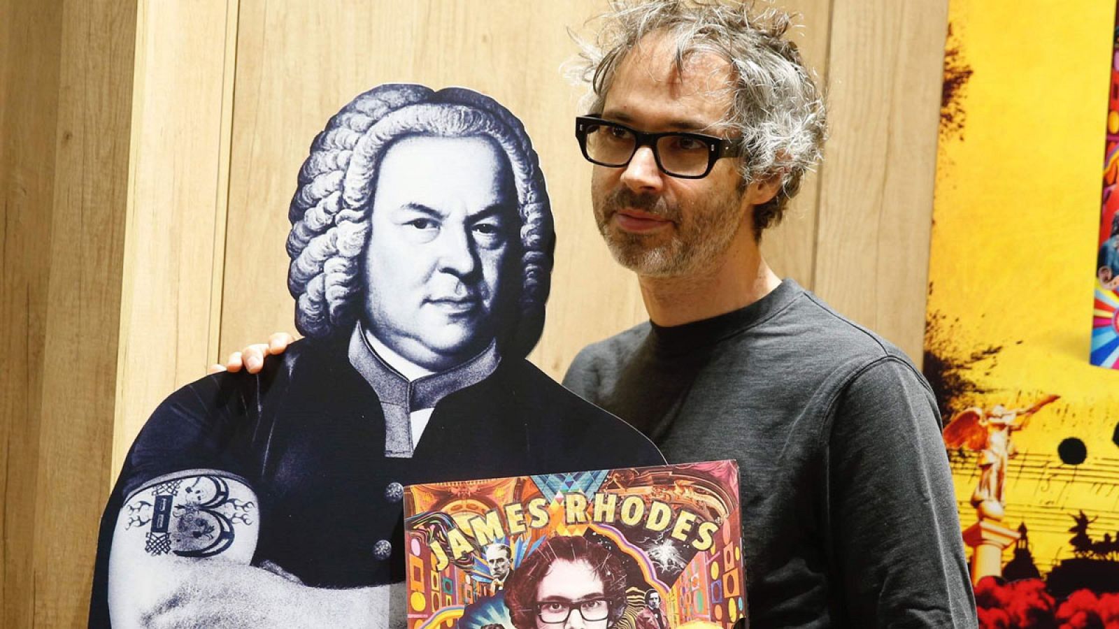 James Rhodes publica 'Playlist': "Las nuevas generaciones de músicos lo tendrán complicado con el Brexit" | Ver