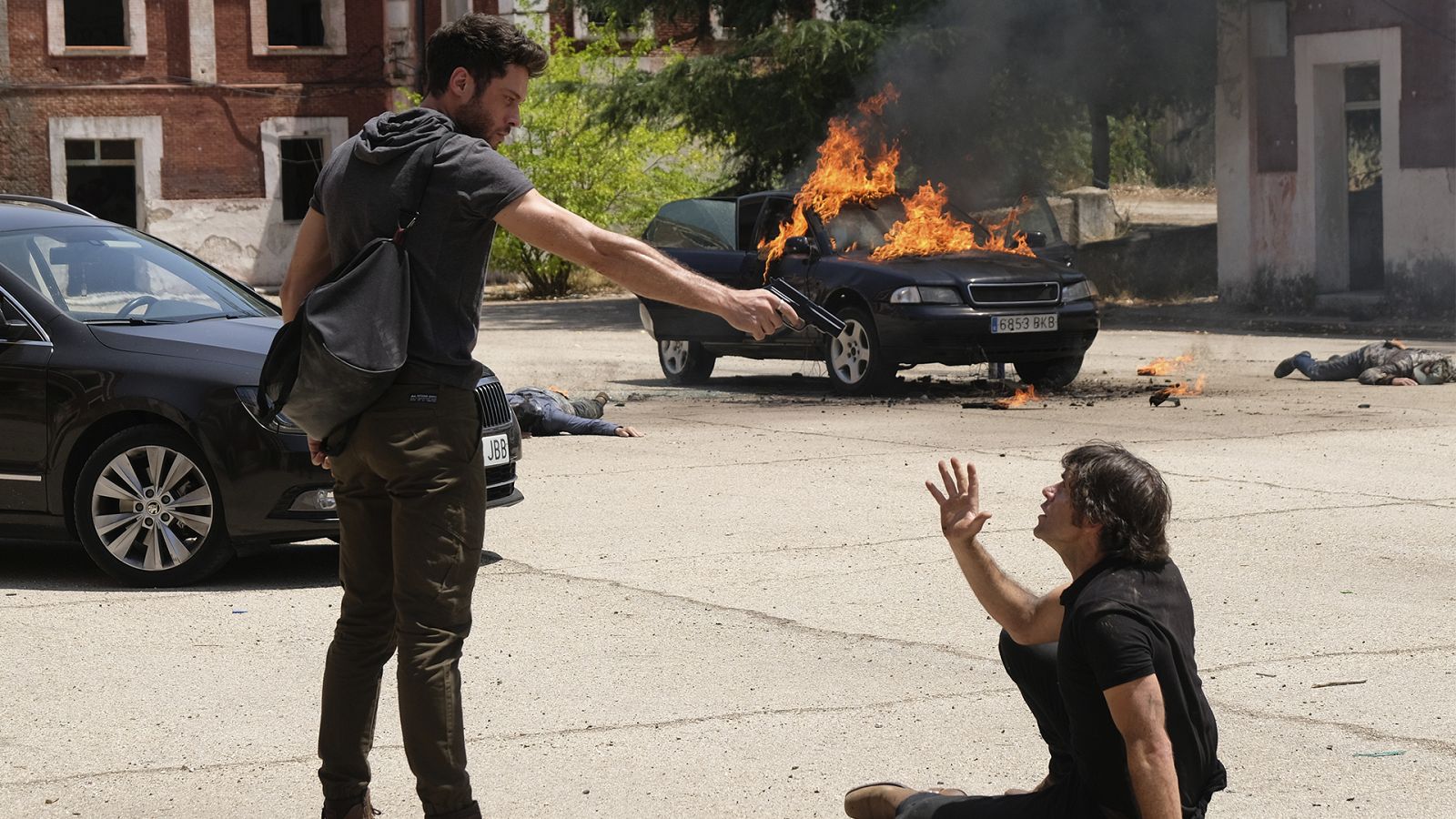 Álvaro dispara a Santos Mercader y muere