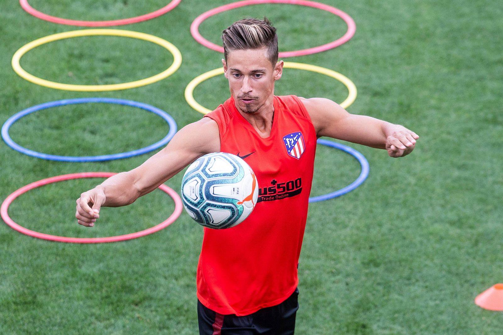 Fútbol | Marcos Llorente: "Cristiano es un profesional, entrena las 24 horas del día" - RTVE.es | Ver