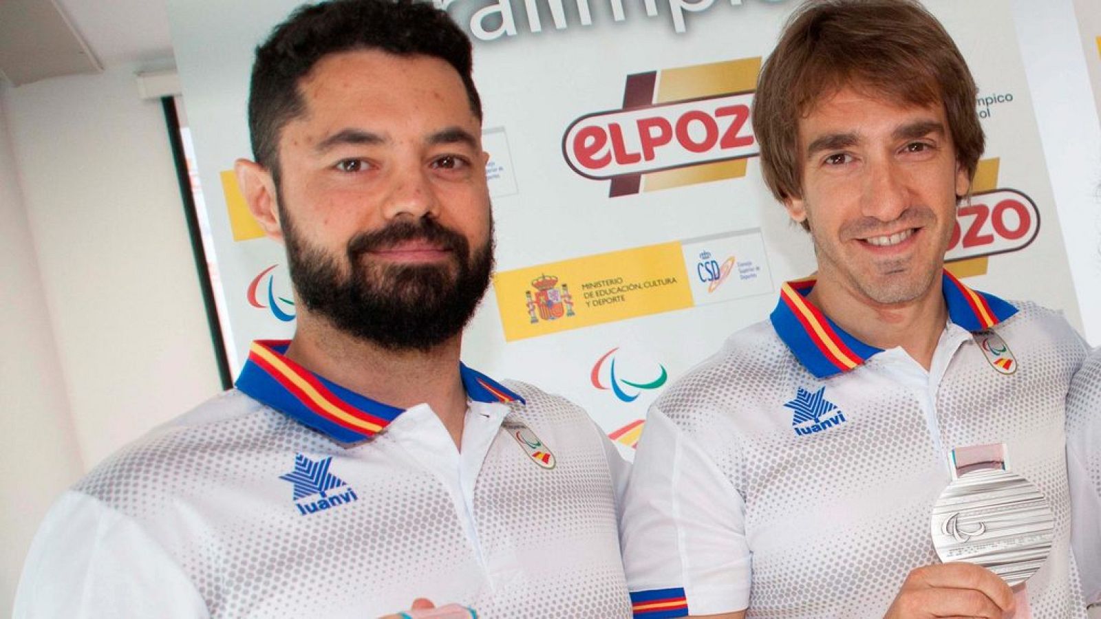 Paralímpìcos - Santacana y Galindo, una vida "Sin límite" - RTVE.es - Conexión tdp | Ver