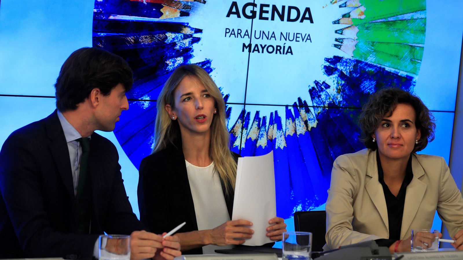 Álvarez de Toledo renunciaría a encabezar la lista por Barcelona en favor de Arrimadas, si Cs acepta España Suma